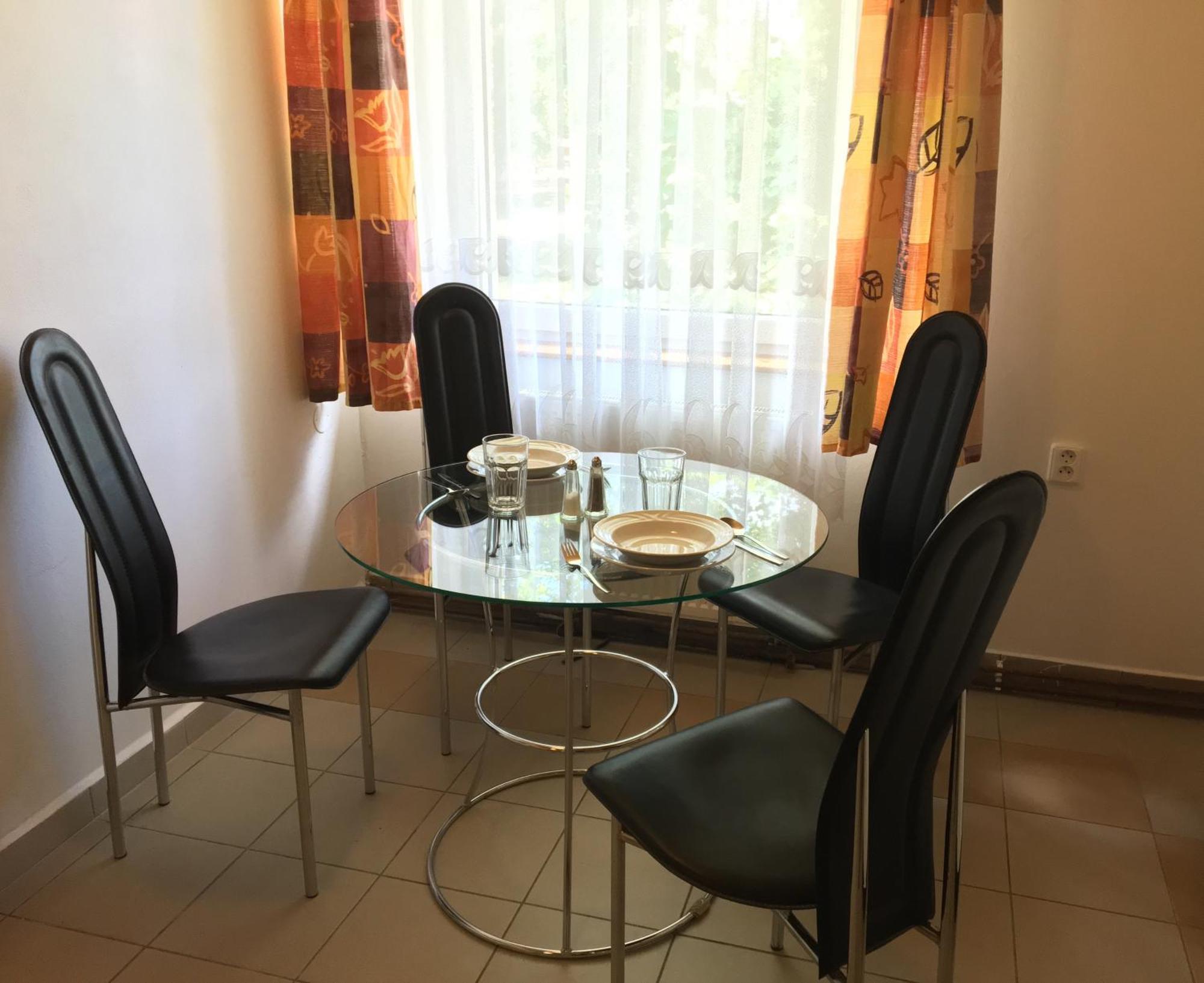 Lustenice Green Apartments חדר תמונה